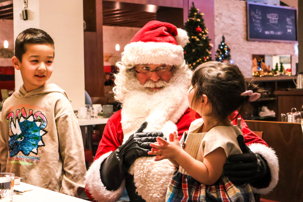 Breakfast with Santa 3