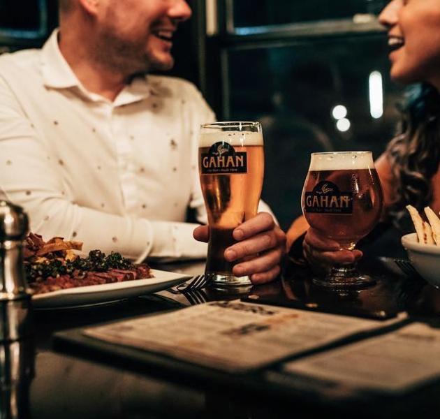 Late Night Gems: Your Guide to Charlottetown's Nightlife 24
