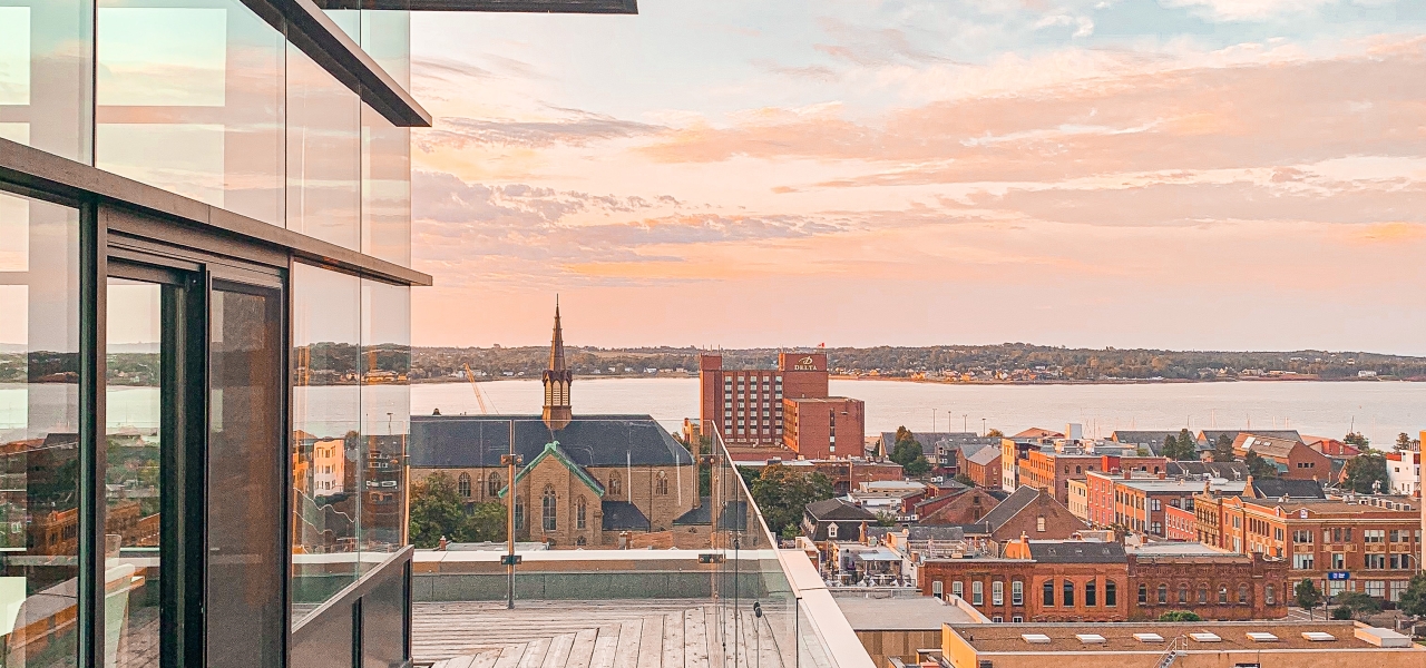 8 Reasons to Stay in the Heart of PEI 1