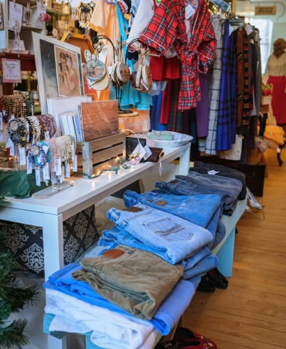 Wrapped with Love: Your 2025 Charlottetown Gift Guide 9